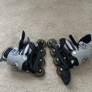 Adjustable Gray and Black Inline Rollerblades